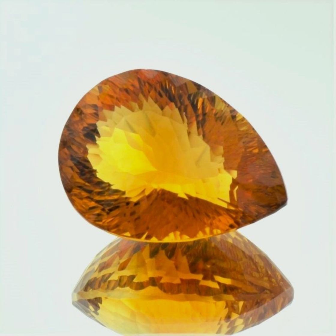 Citrin Tropfen orange 46,76 ct