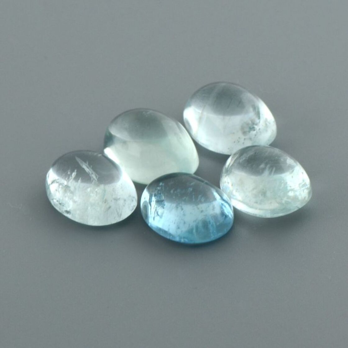Aquamarin Lot Cabochons oval 32,57 ct