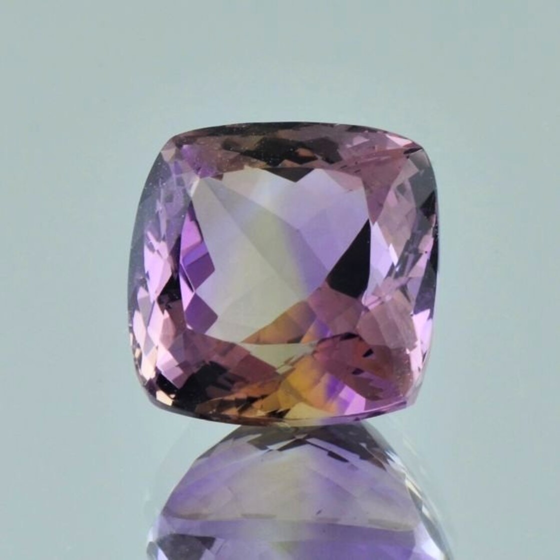 Ametrine cushion lilac/yellow 28.70 ct