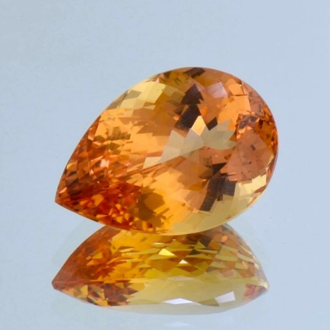 Imperial Topas Tropfen intensives Gelborange unbehandelt 19,03 ct.