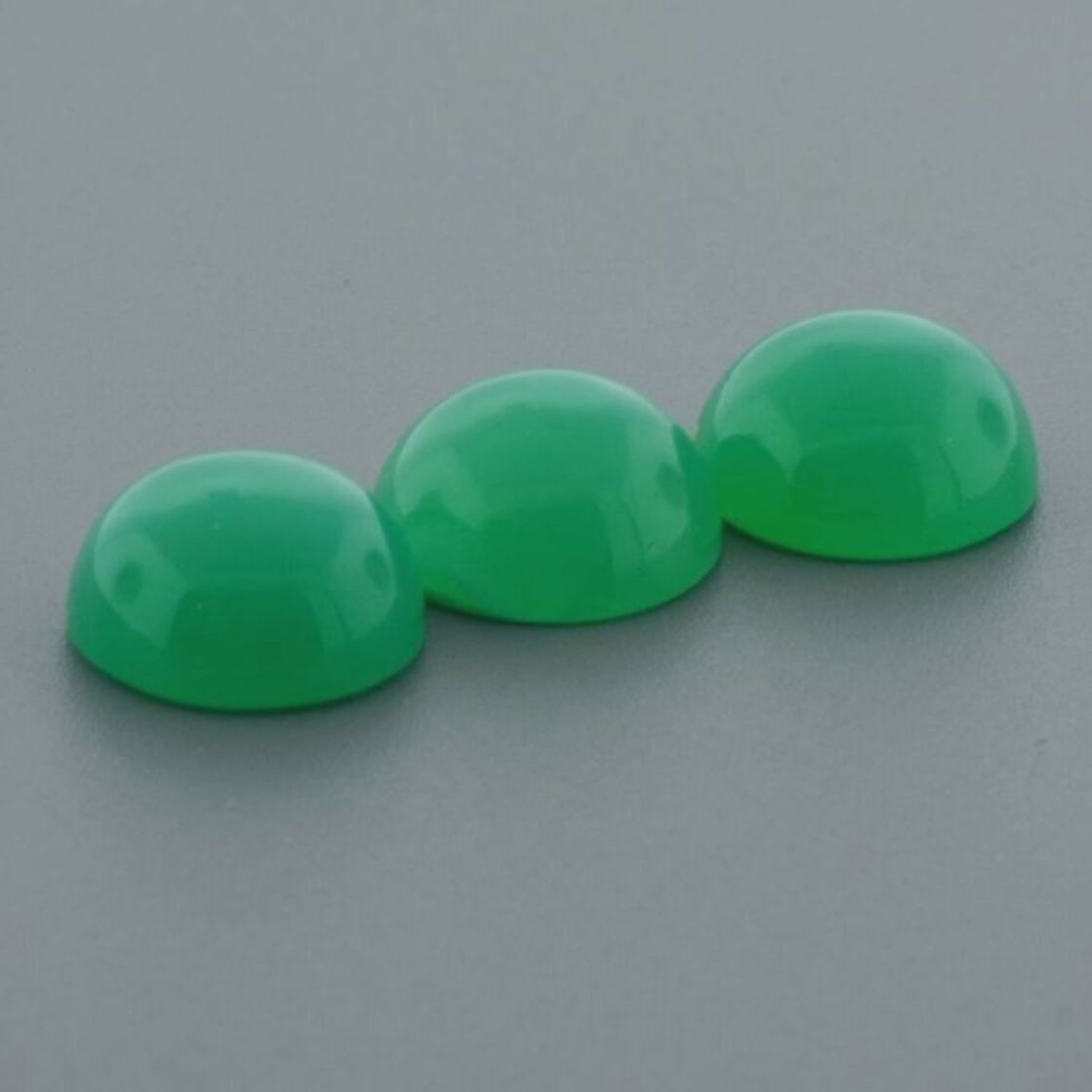 Chrysoprase trio cabochons round green 21.5 ct.