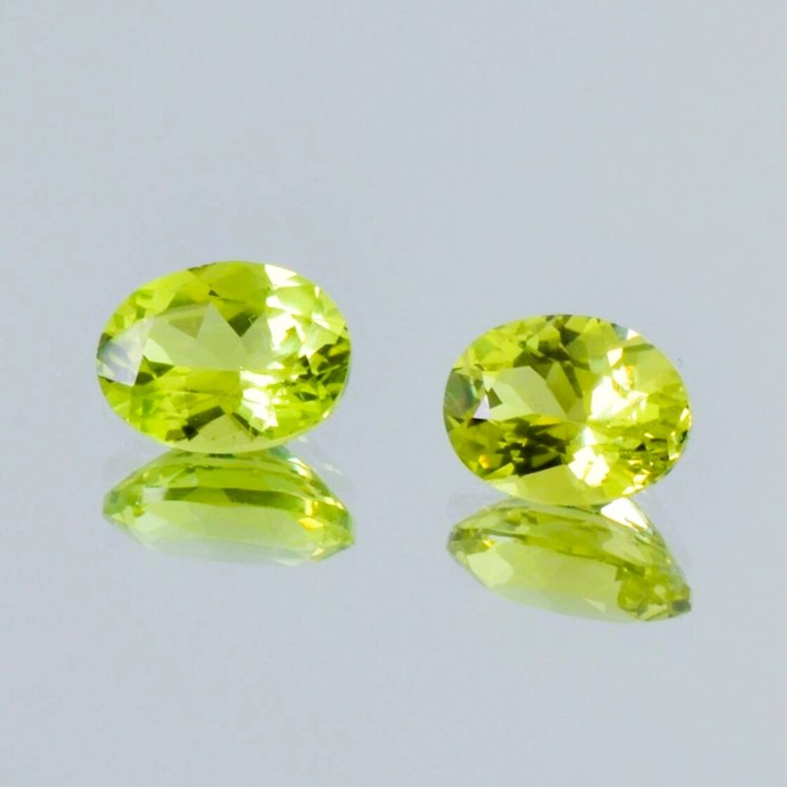 Chrysoberyll Duo oval 3,10 ct.