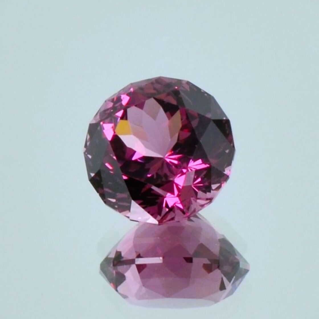 Rhodolith Granat rund 3,11 ct.