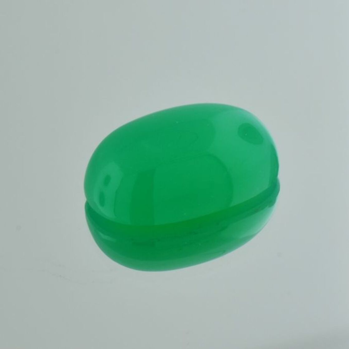Chrysopras Cabochon oval grün 20,81 ct