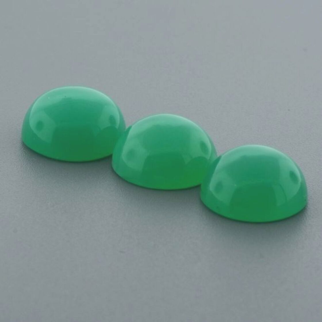 Chrysoprase trio cabochons round green 21.5 ct.