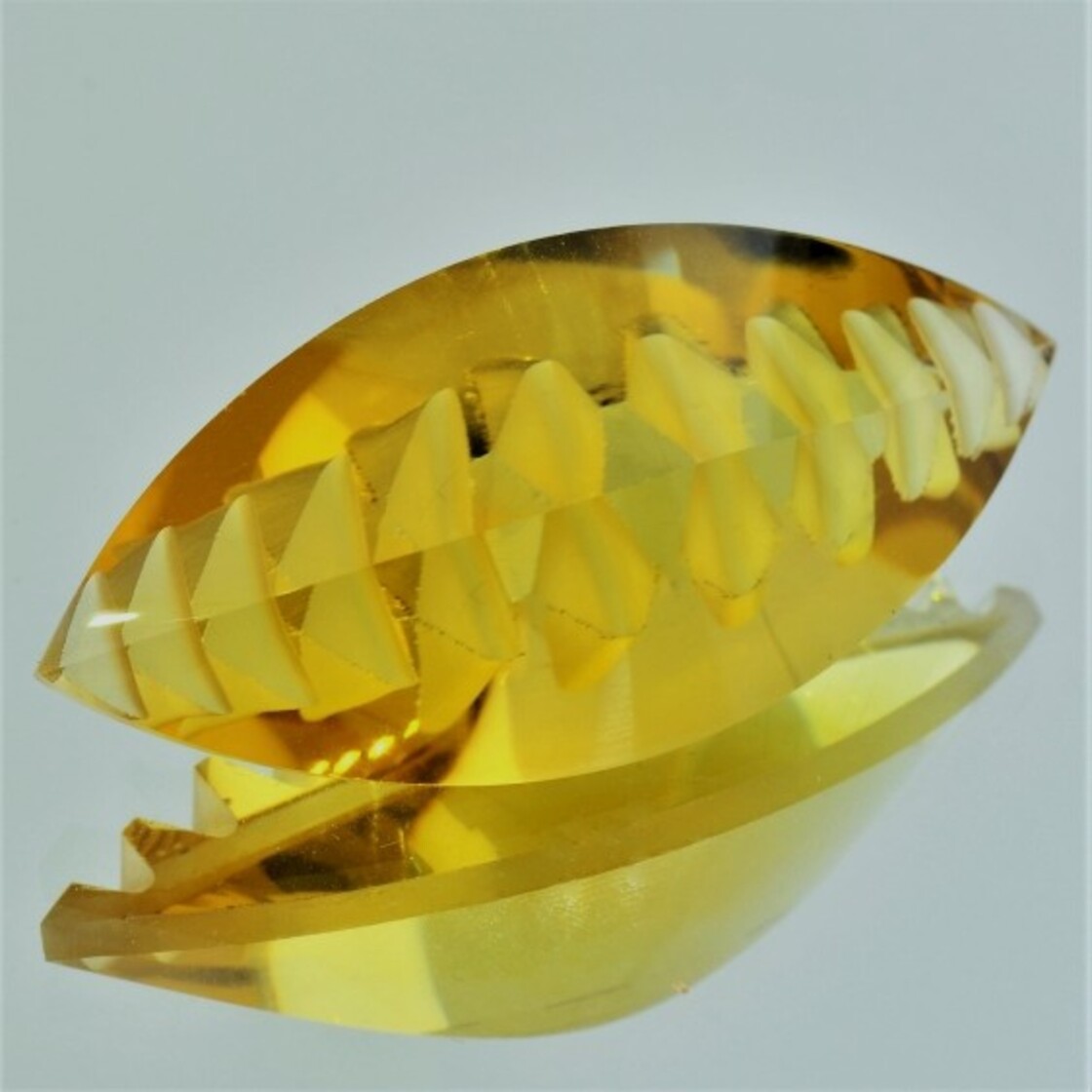 Citrine marquise mastercut yellow 45.23 ct.
