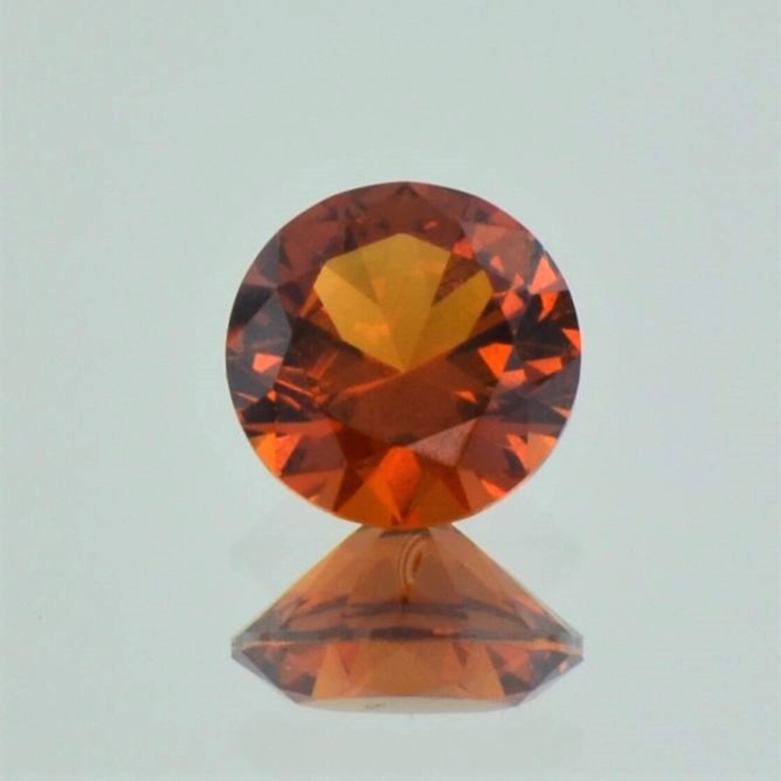 Malaya Granat rund bräunlich orange 1,84 ct.