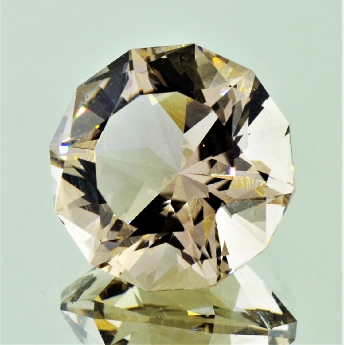 Smoky Quartz fantasy 33.59 ct