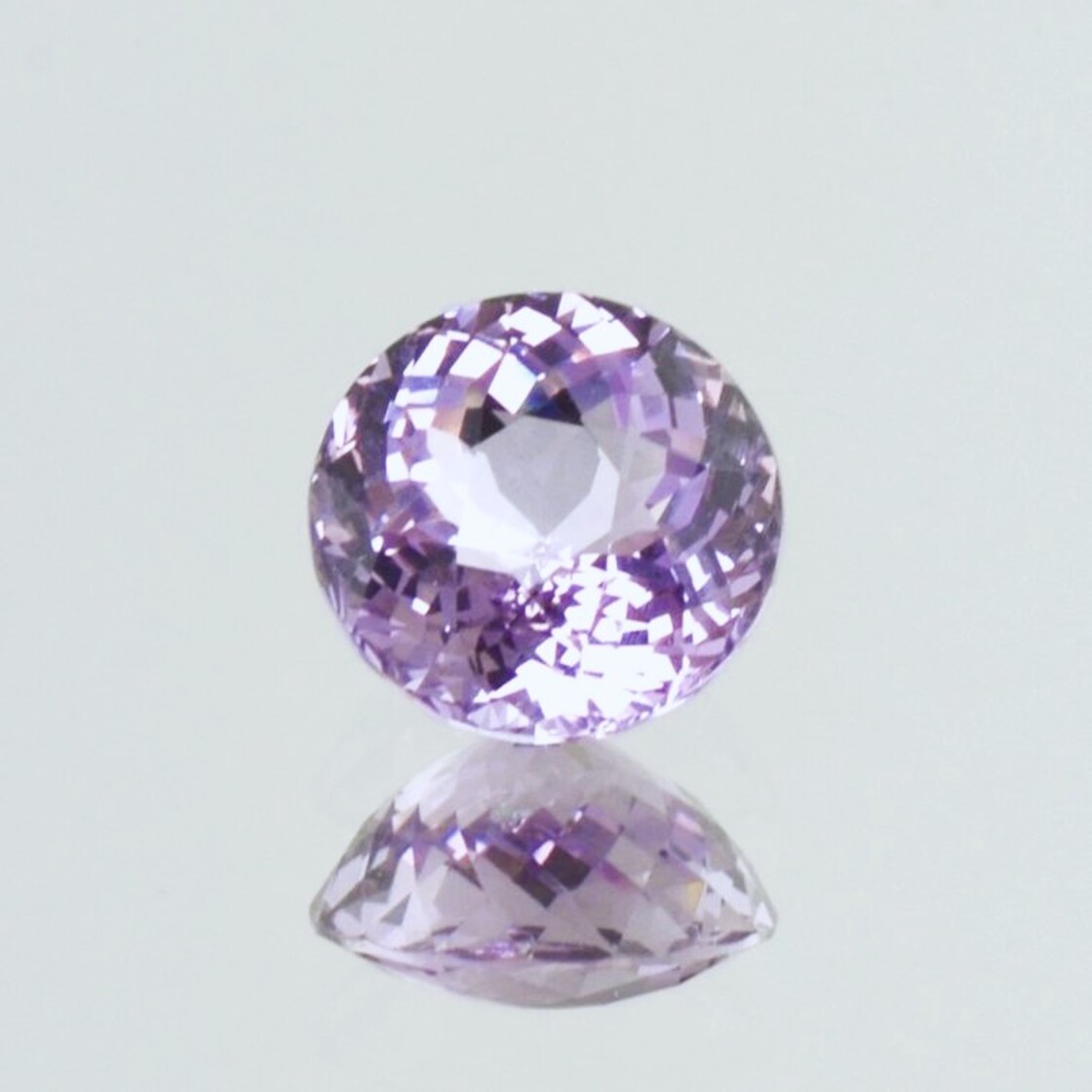 Spinell rund lila 2,15 ct