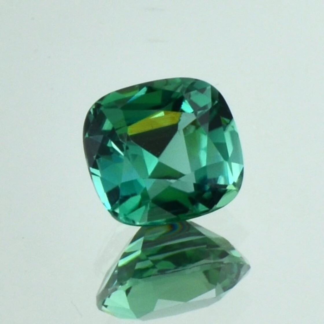 Turmalin antik blaugrün lagoon 3,42 ct.