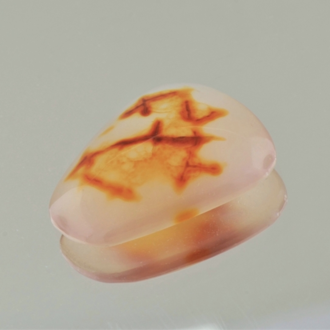 Zeichenachat Fantasy Cabochon 20,61 ct