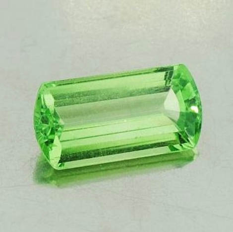 Tsavorit Tonne 3,77 ct Tsavorit Tonne 3,77 ct