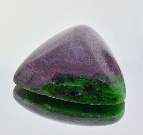 Rubin-Zoisit Trillion 69,30 ct Rubin-Zoisit Trillion 69,30 ct