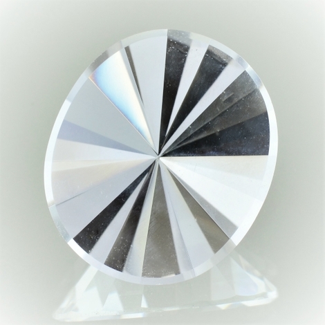 Bergkristall Oval-Design 22,80 ct