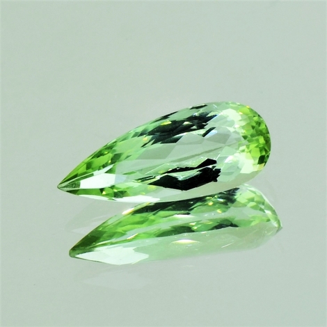 Edelberyll Tropfen grün 4,66 ct Edelberyll Tropfen grün 4,66 ct