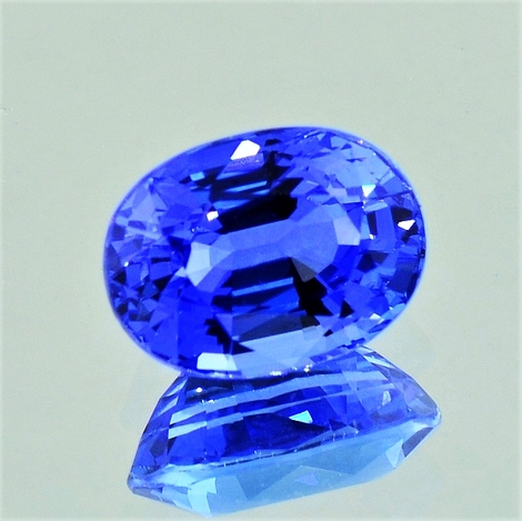 Saphir oval blau 4,26 ct Saphir oval blau 4,26 ct