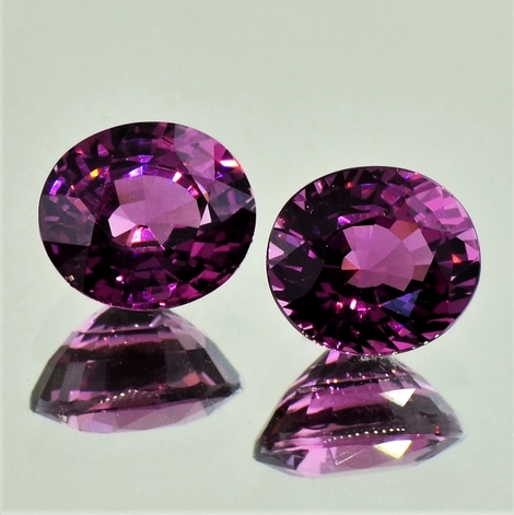 Rhodolith Duo Oval purpur 6,07 ct Rhodolith Duo Oval purpur 6,07 ct