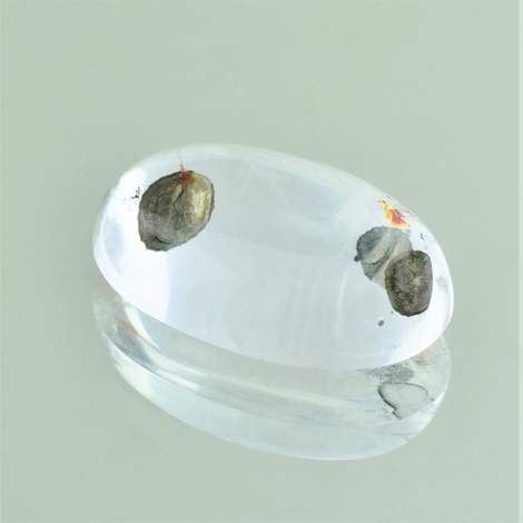 Einschluss-Quarz, Oval Cabochon (16,94 ct.) aus Brasilien Einschluss-Quarz, Oval Cabochon (16,94 ct.) aus Brasilien
