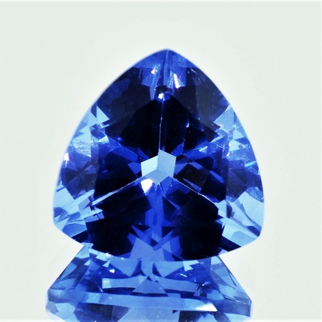 Fluorite trillion violetish blue 16 ct Fluorite trillion violetish blue 16 ct