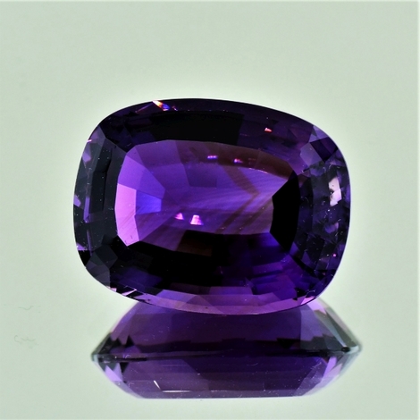 Amethyst antikoval 26,89 ct Amethyst antikoval 26,89 ct