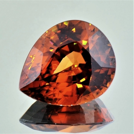 Zirkon Tropfen bräunlich-orange 19,57 ct Zirkon Tropfen bräunlich-orange 19,57 ct