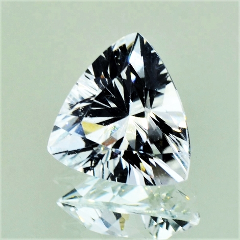 Topas Trillion farblos 9,12 ct Topas Trillion farblos 9,12 ct