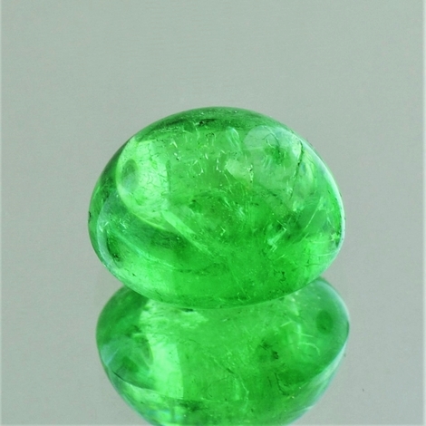 Garnet Tsavorite Cabochon oval 13.06 ct Garnet Tsavorite Cabochon oval 13.06 ct