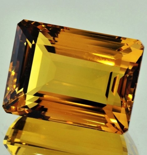 Citrine octagon 71.04 ct Citrine octagon 71.04 ct
