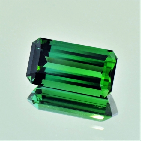 Verdelith Turmalin octagon grün 8,73 ct Verdelith Turmalin octagon grün 8,73 ct