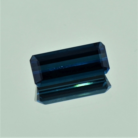 Indigolith Turmalin octagon dunkelblau 5,98 ct Indigolith Turmalin octagon dunkelblau 5,98 ct