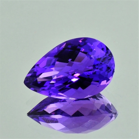 Amethyst Tropfen-Schachbrett violett 8,65 ct Amethyst Tropfen-Schachbrett violett 8,65 ct
