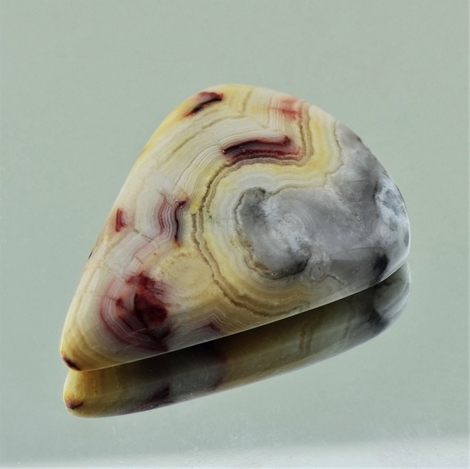Jaspis Cabochon Tropfen 47,99 ct Jaspis Cabochon Tropfen 47,99 ct