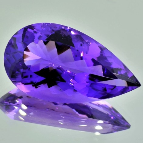 Amethyst pear violet 92.81 ct Amethyst pear violet 92.81 ct