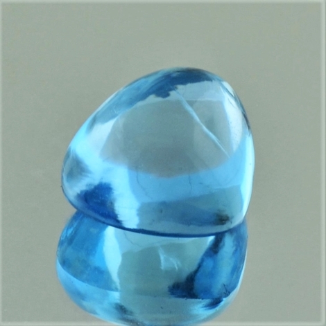 Blautopas Cabochon Trillion 11,82 ct Blautopas Cabochon Trillion 11,82 ct