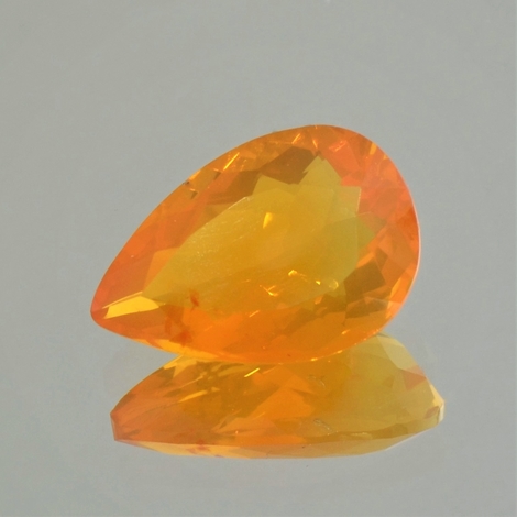 Fire Opal pear yellowish-orange 4.78 ct Fire Opal pear yellowish-orange 4.78 ct