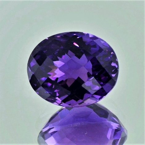 Amethyst Oval-Schachbrett 7,60 ct Amethyst Oval-Schachbrett 7,60 ct