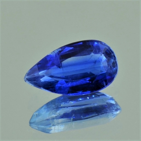 Kyanite pear blue 2.90 ct Kyanite pear blue 2.90 ct