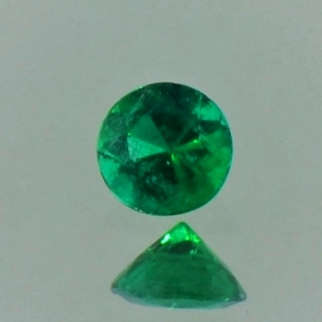 Emerald round 0.24 ct Emerald round 0.24 ct