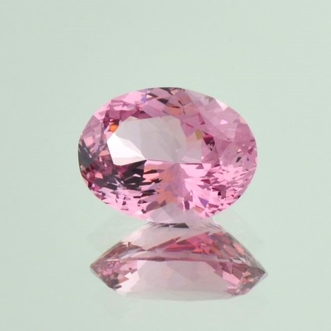 Spinel oval pink untreated 4.52 ct