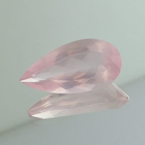 Rosenquarz, Tropfen facettiert (27,79 ct.) aus Brasilien