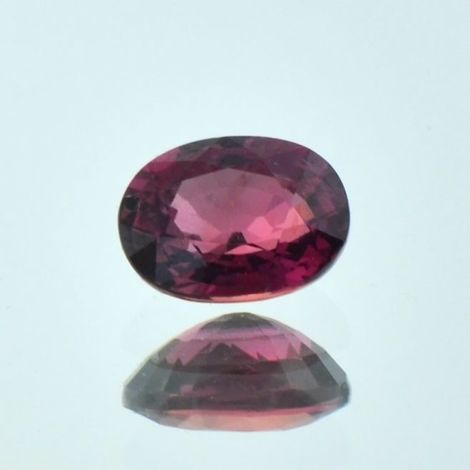 Saphir, Oval facettiert (1,96 ct.) aus Mosambik