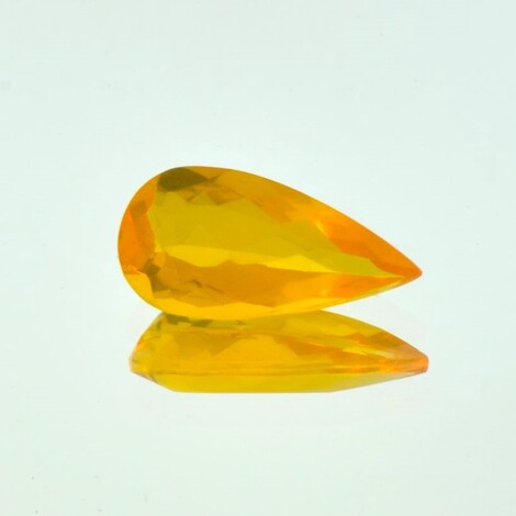 Feueropal Tropfen gelborange 4,37 ct