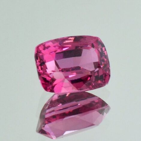 Spinell antik purpur-rosa unbehandelt 4,01 ct