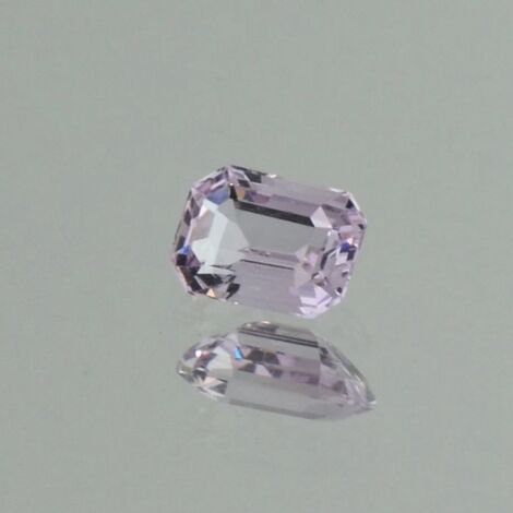 Spinell octagon hellrosa 0.96 ct