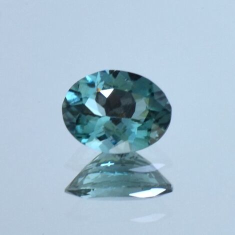 Indigolith Turmalin oval grünlich blau 1,55 ct