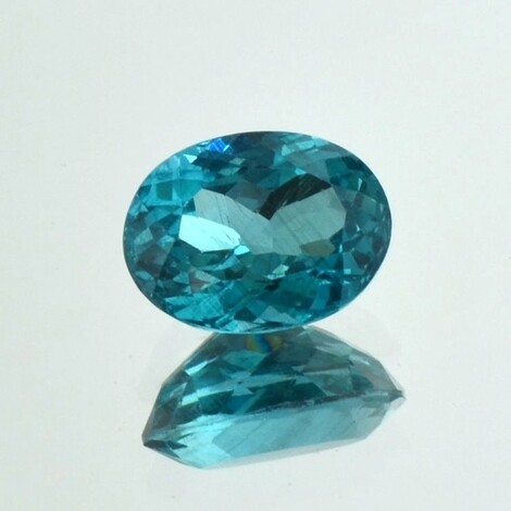 Apatite oval greenish blue 4.79 ct