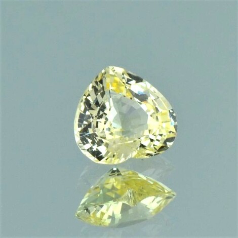 Sapphire heart light yellow unheated 3.15 ct.