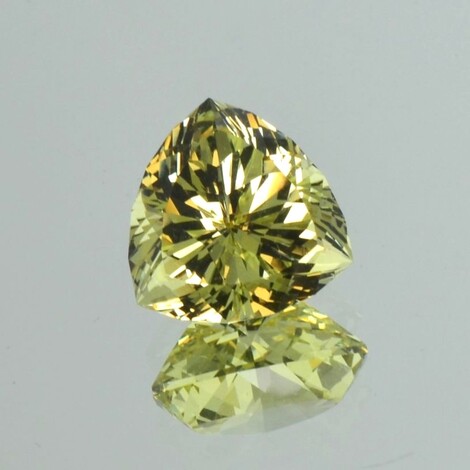 Heliodor Beryll Trillion grünlich-gelb 6,65 ct