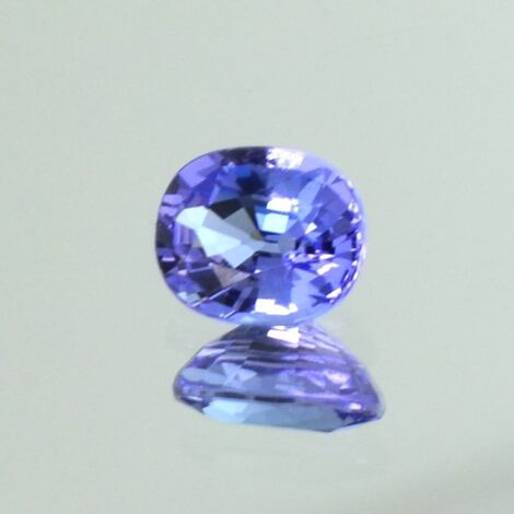 Tansanit oval mittelblau ungebrannt 1,83 ct