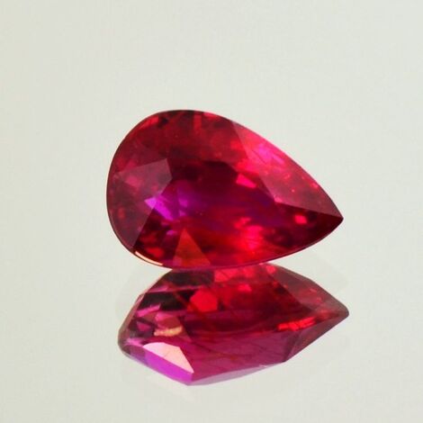 Ruby pear intense red untreated 2.02 ct